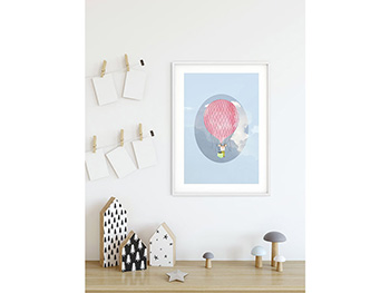 Tablou cameră copii, Komar Happy Balloon Blue, în ramă din lemn alb şi protecţie din plexiglass, 30x40 cm