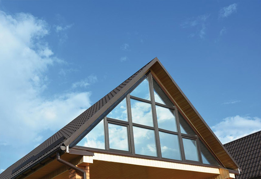 Când soarele bate la fereastra ta, aplică simplu și rapid folii de protecție solară Când soarele bate la fereastra ta, aplică simplu și rapid folii de protecție solară