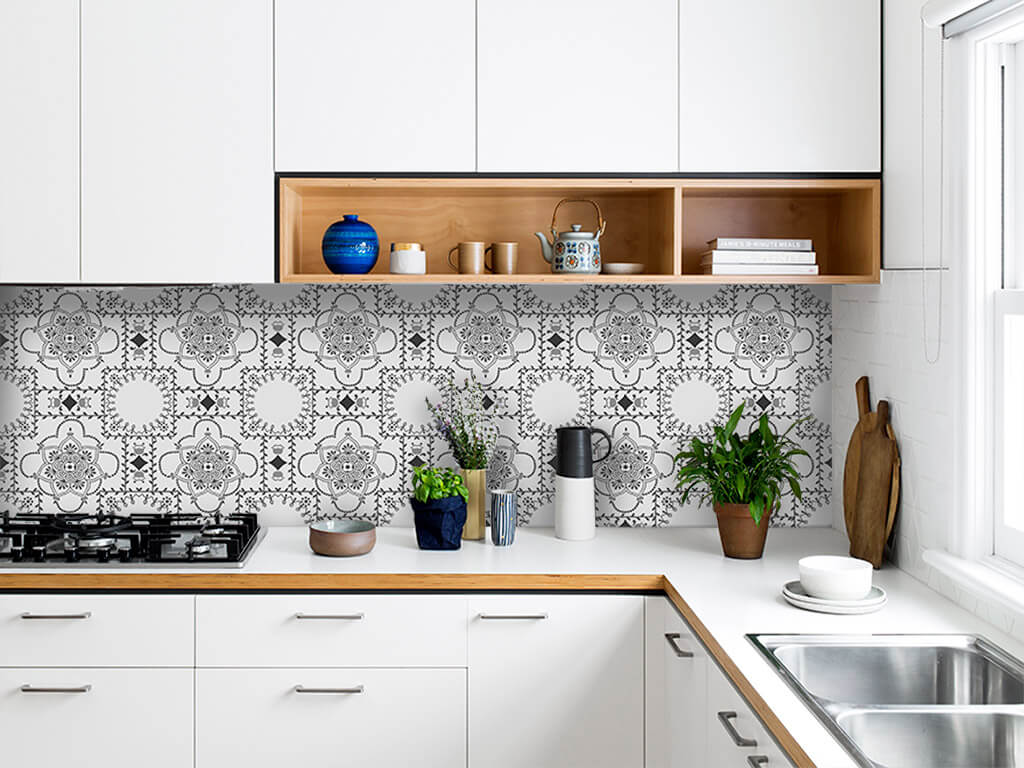 Autocolant perete imitaţie faianţă decorativă gri, Folina Bavori, rezistent la apă şi căldură, rolă de 68x208 cm