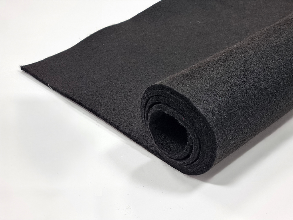 Fetru la metru, pâslă neagră cu grosime de 3 mm și lățimea de 90cm - produs 100% din materiale reciclate