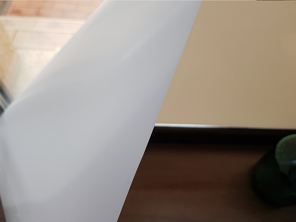 Folie geam autoadezivă White Out, aspect lăptos, 152X280 cm