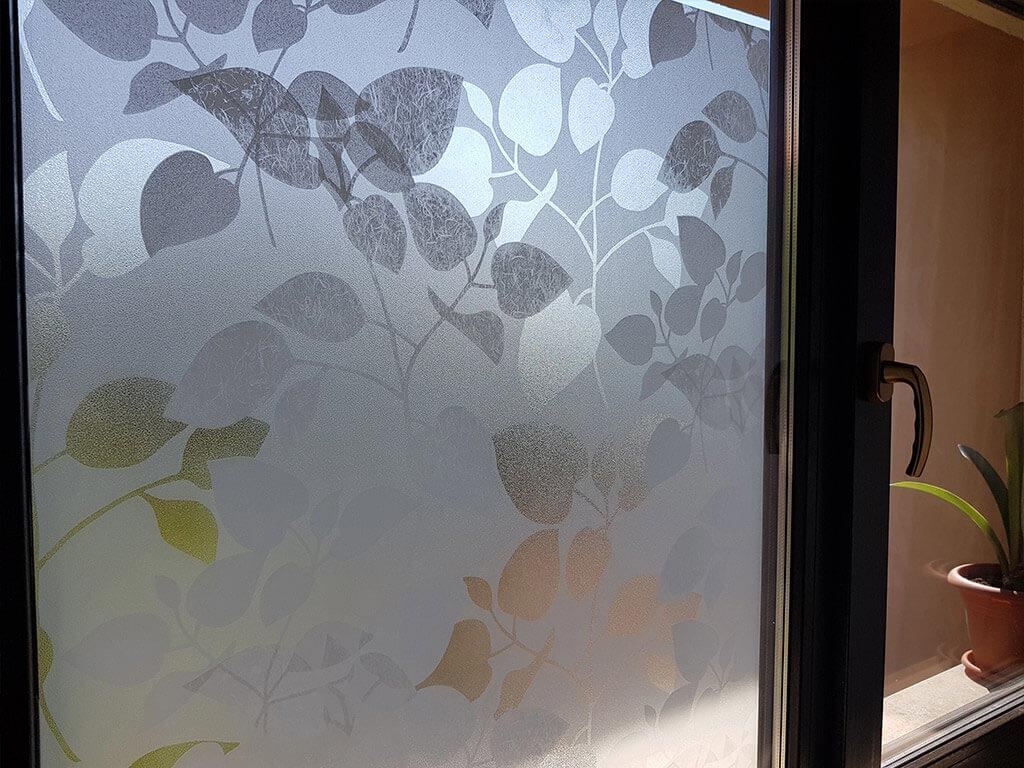 folie-geam-decorativa-frunze-translucide-2014