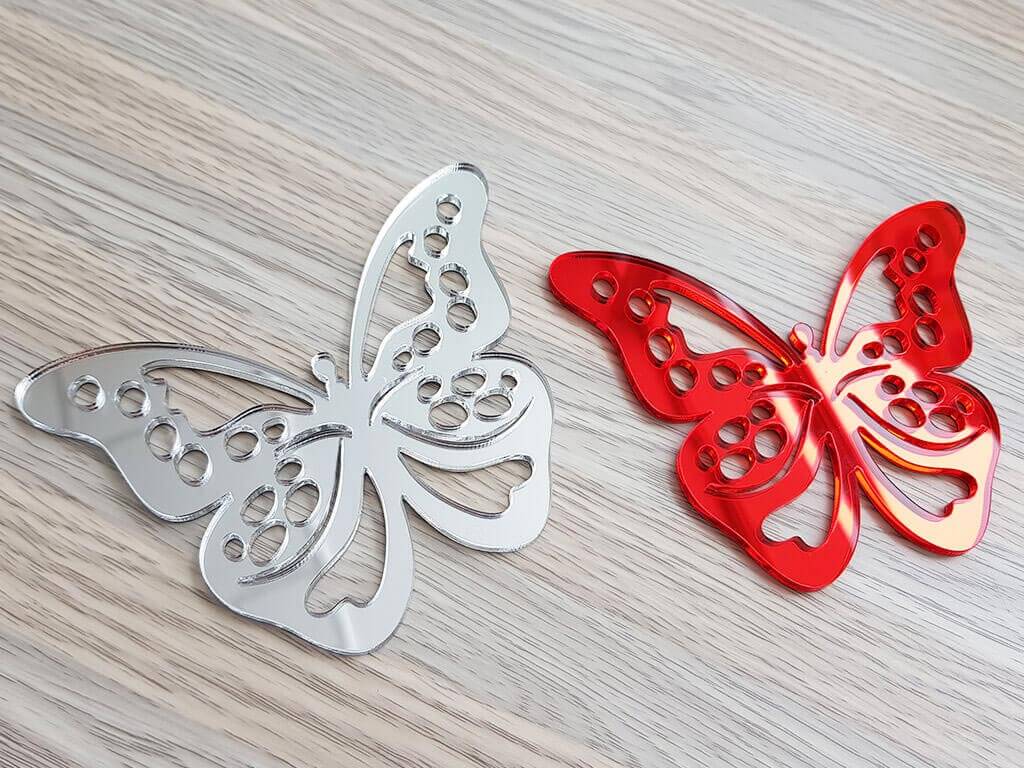 Set 2 stickere oglindă Fluture, Folina, argintiu şi roșu, dimensiune sticker 12x9 cm