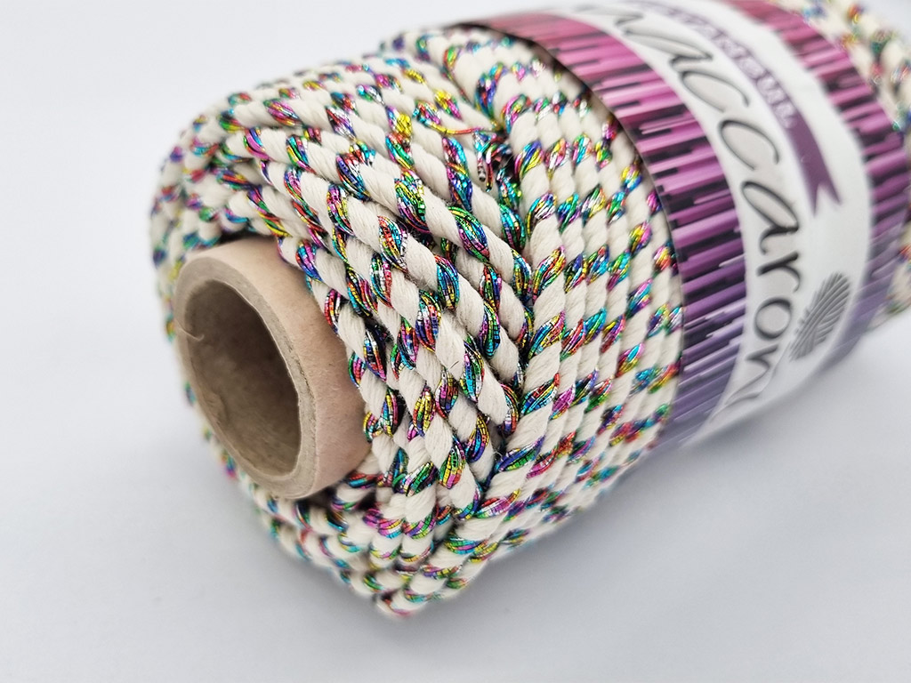 Şnur decorativ Glitter, fibre răsucite din bumbac alb şi fibre metalizate multicolor