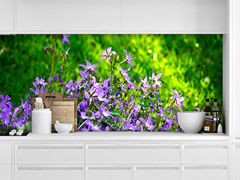 Autocolant perete Floricele violet, multicolor, dimensiune autocolant 200x80cm