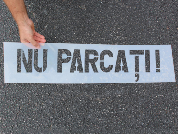Șablon semnalizare Nu Parcați, pentru parcări, căi de acces, rampe și intrări, dimensiune 26x100cm