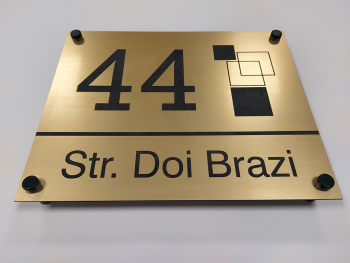 Plăcuţă cu număr și/sau adresă casă, din bond auriu, cu text personalizat Placuta-cu-adresa-si-numar-de-casa-din-bond-auriu-1-9769