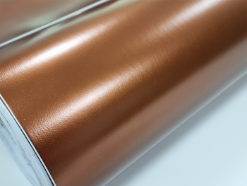 Autocolant metalic culoarea cuprului, Folina, mat, cu sistem de eliminare a bulelor de aer, rolă de 152 cm lăţime