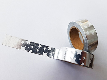 Bandă adezivă Washi Tape, Folina, argintie cu steluţe albe, 15 mmx10 m