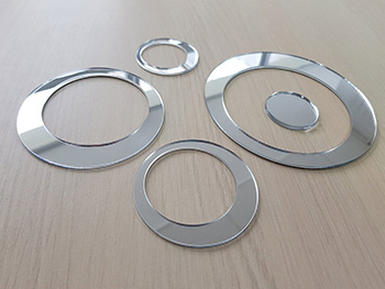 decoratiune-perete-cercuri-oglinda-argintie-2053