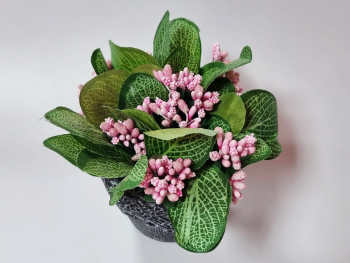 decoratiune-flori-artificiale-roz-in-vas-ceramic-gri-9478