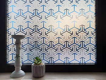 Folie geam autoadezivă Almeda, Folina, model geometric, multicolor, 100 cm lăţime folie-sablare-geam-almeda-6043