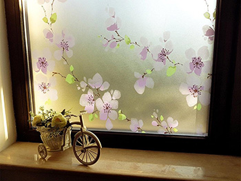 Folie geam autoadezivă flori Lila, Folina, imprimeu floral, mov, lățime 90 cm