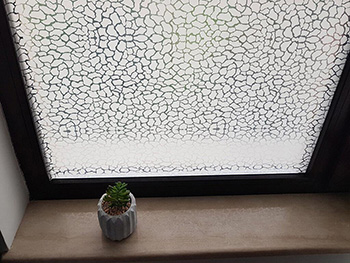 Folie geam electrostatică Lava, d-c-fix, imprimeu geometric, translucid, 45 x 150 cm