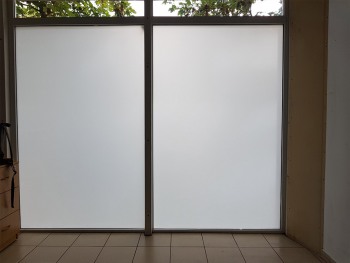 Folie geam sablat, White Matte, autoadezivă, mată cu aspect lăptos, rolă de 60x200cm