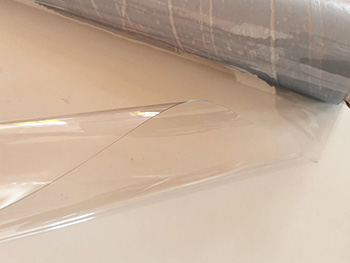 Folie protecţie transparentă, fără adeziv, cu grosime de 0,4 mm, 137 cm lăţime