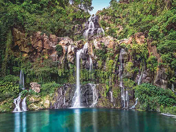 fototapet-peisaj-cascada-Green-Cascade-4318