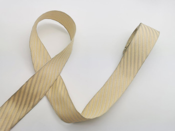 panglica-textila-decorativa-folina-dungi-orizontale-bej-4-cm-10-metri-2886
