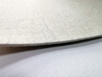Fetru la metru, pâslă albă, optic white, cu grosime de 3 mm, 100 cm lățime