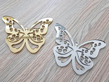 Set 2 stickere oglindă Fluture, Folina, argintiu şi auriu, dimensiune sticker 12x9 cm