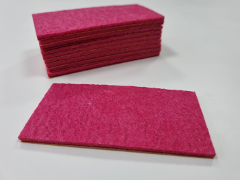Set de 10 rezerve din pâslă magenta, autoadezive, pentru raclete set-din-10-rezerve-pasla-fetru-raclete-1-4804