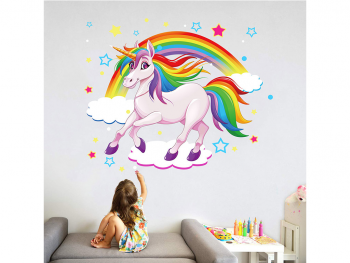 sticker-camera-fetita-unicorn-si-curcubeu-1126