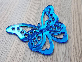 Sticker oglindă Fluture, Folina, decorațiune de perete albastră, dimensiune sticker 12x9 cm