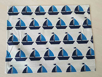 Set 6 Suport farfurie textil, Folina, imprimeu cu bărci albastre, 42 x 30 cm suport-farfurie-textil-imprimat-barca-5922